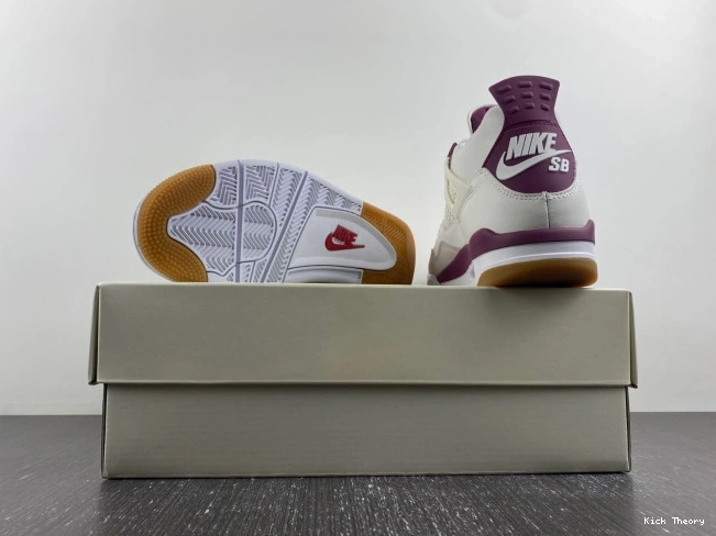 Kick Theory Red Jordan x SB Sapphire DR5415-102 4 0710